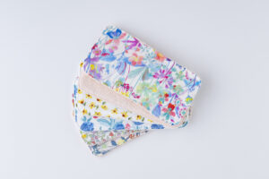 ハーフハンカチ